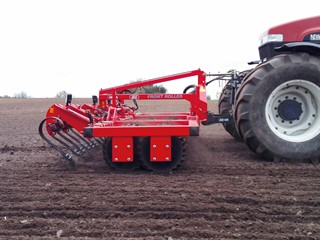 Front-Roller-rolling-soil.jpg