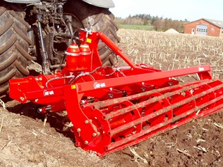 Sub-Tiller-Eco-with-square-tube-roller.jpg