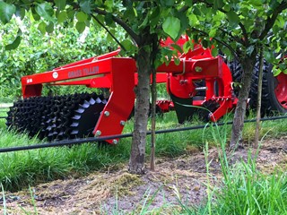 HE-VA-Grass-Tiller.jpg